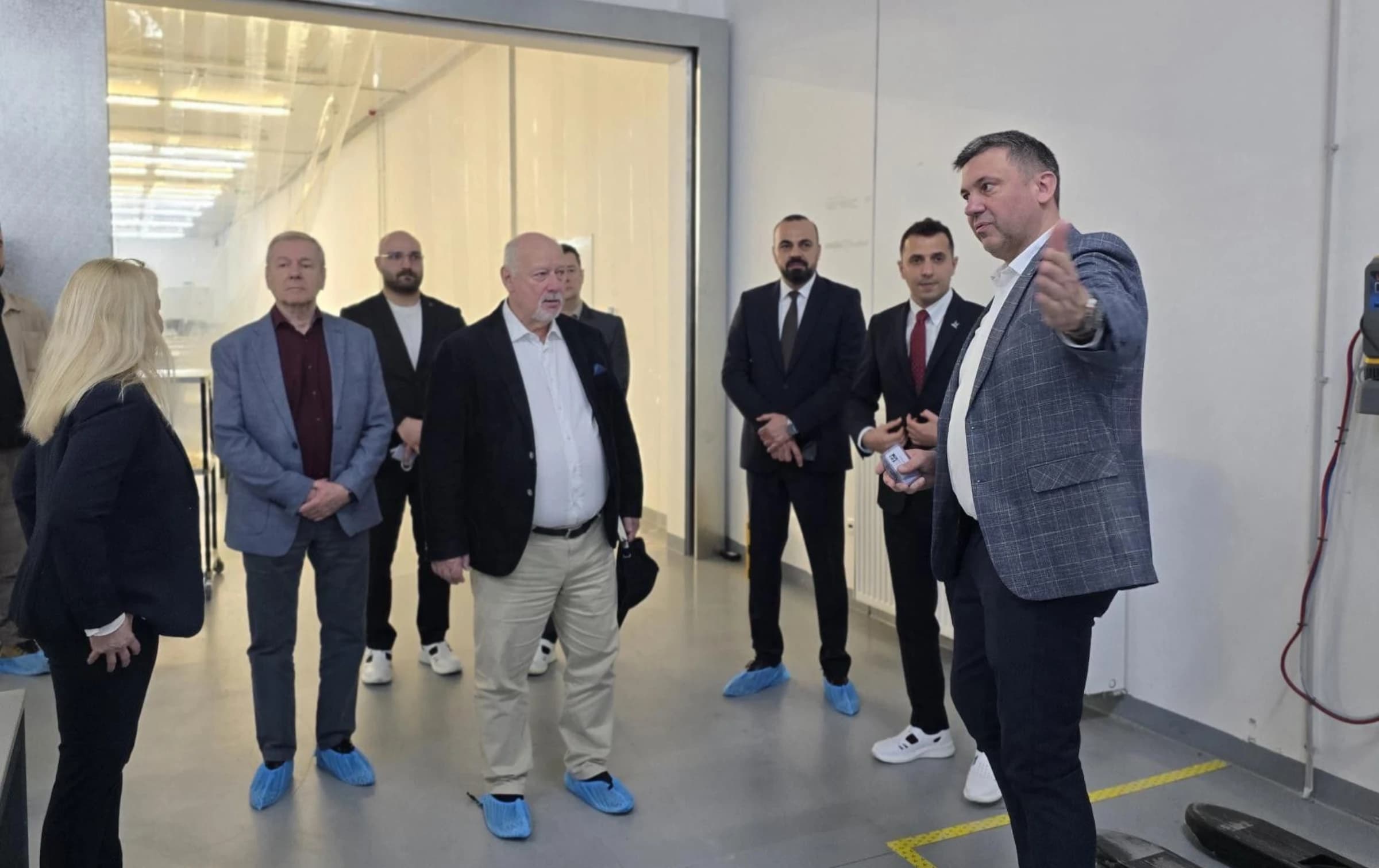 Facility tour during the Dentons visit to Vipulse